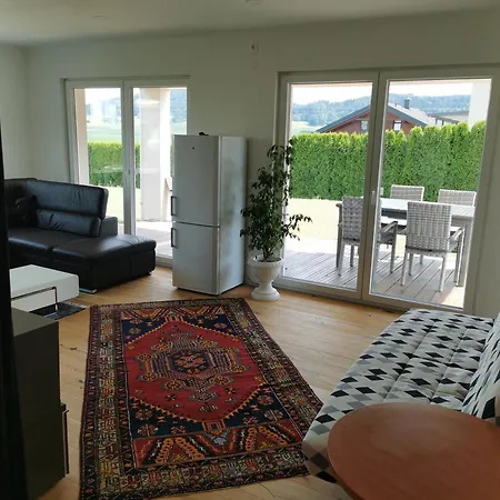 Apartament Schoene Grosse 90 M² Ferienwohung In Zweikirchen